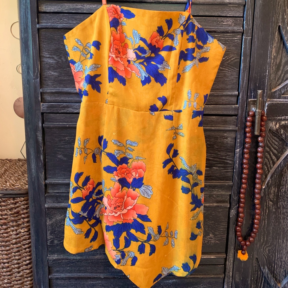 Brand new marigold yellow Selfie Leslie romper